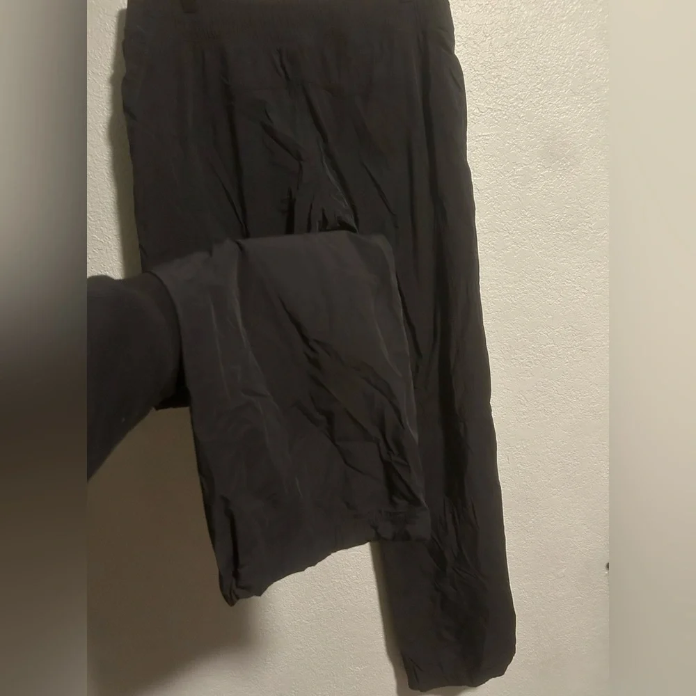 Lululemon Run: Dog Runner Pant